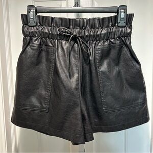 Faux Leather Paperbag Waist Shorts – Black | Size M